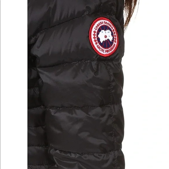 Brand new - Authentic Canada Goose jacket -Size XS - Picture 4 of 6
